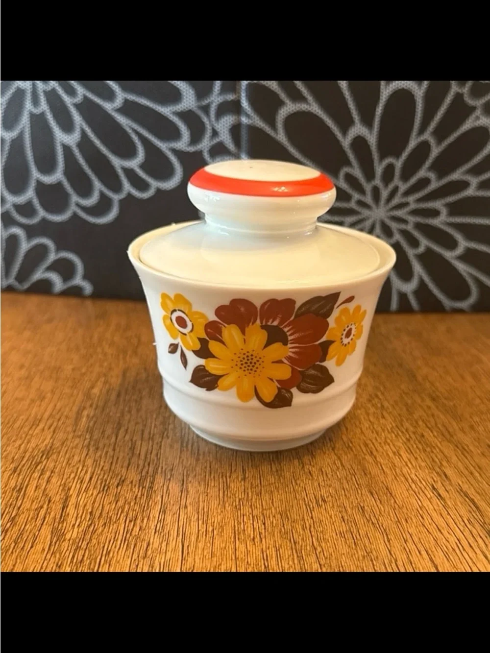 Pfaltzgraff Creamer and Sugar Set with Yellow and Brown Floral Pattern